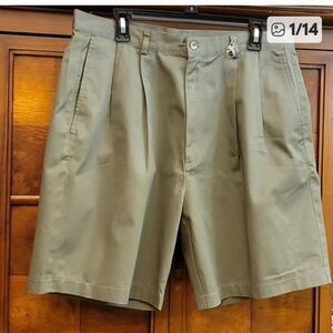 Nike Men's Olive Green Flat Front Shorts Size 36
